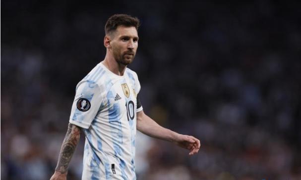 卢:开局很多投篮没进我们就失去了信任